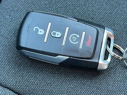 Used 2025 RAM 3500 Big Horn image 44