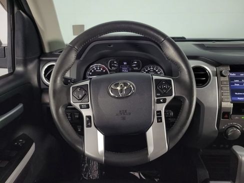Used 2020 Toyota Tundra SR5 w/ SR5 Leather Package RWD image 18