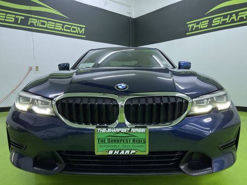 Used 2020 BMW 330i xDrive Sedan w/ Convenience Package image 3