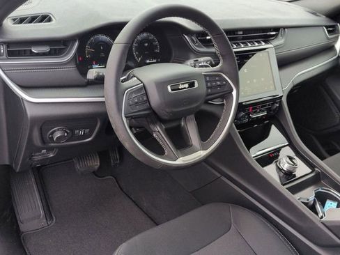 New 2026 Jeep Grand Cherokee Laredo X image 11