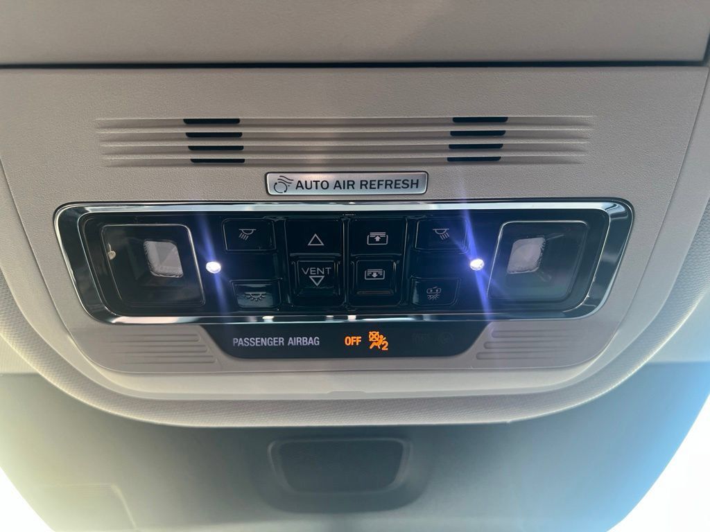 Used 2026 Lincoln Aviator AWD image 20