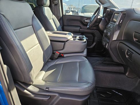 Used 2022 Chevrolet Silverado 1500 Custom AWD/4WD image 30