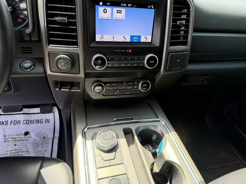 Used 2019 Ford Expedition Max XLT AWD/4WD image 11