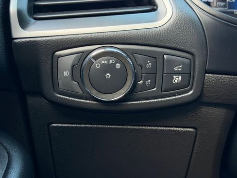 Certified 2022 Ford Edge SEL w/ Convenience Package image 35