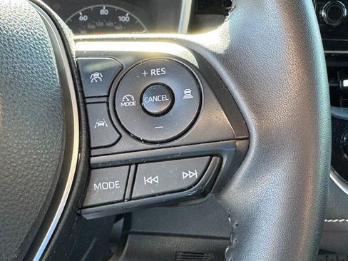 Certified 2023 Toyota Corolla SE FWD image 18