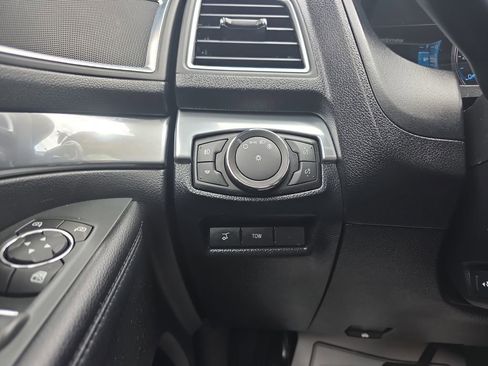 Used 2017 Ford Explorer Sport w/ Equipment Group 401A AWD/4WD image 16