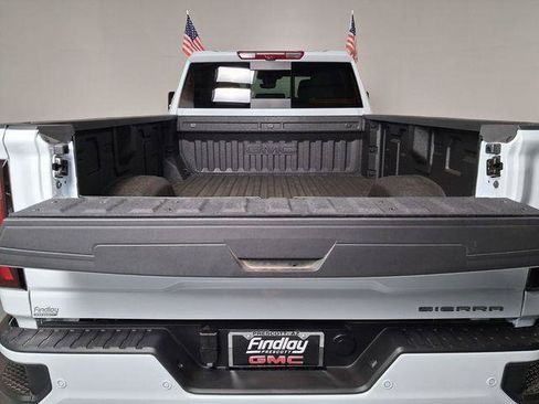 New 2026 GMC Sierra 3500 Denali w/ Denali Reserve Package AWD/4WD image 14