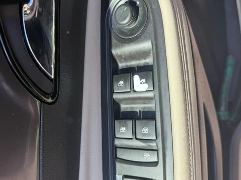 Used 2018 Buick Encore Sport Touring AWD/4WD image 21