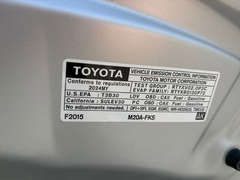 Used 2024 Toyota Corolla LE FWD image 10