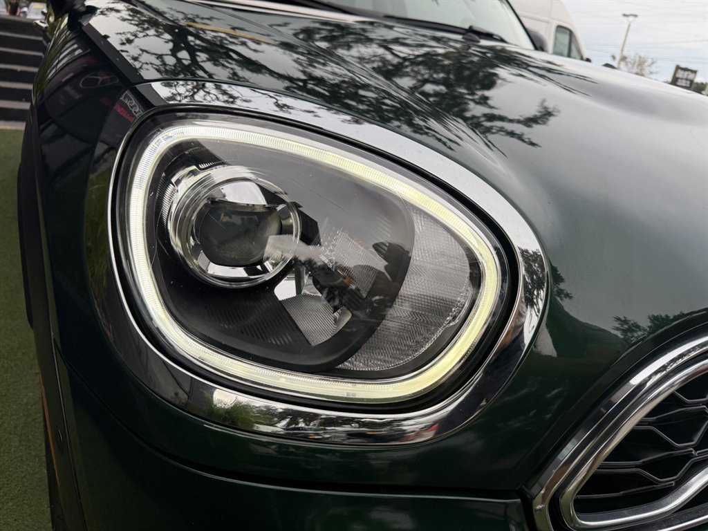 Used 2018 MINI Cooper Countryman S FWD image 9