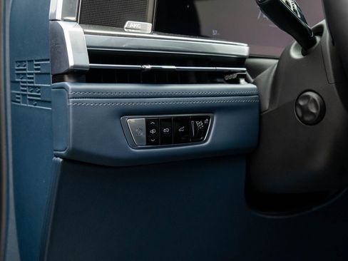 New 2025 Cadillac Escalade IQ Sport 2 w/ LPO, ONYX Package image 23