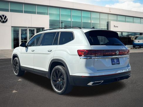 New 2026 Volkswagen Atlas SE image 7