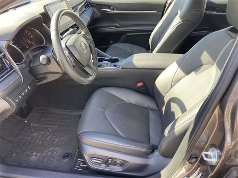 Used 2023 Toyota Camry XSE image 14