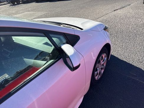 Used 2023 Toyota Corolla LE image 8