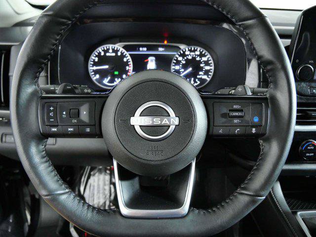 Used 2024 Nissan Pathfinder SL w/ SL Premium Package AWD/4WD image 15