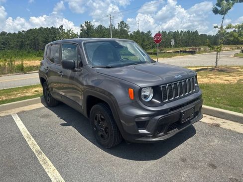 Used 2022 Jeep Renegade Sport AWD/4WD image 3