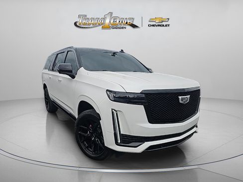 Used 2024 Cadillac Escalade ESV Sport Platinum w/ LPO, ONYX Package image 1