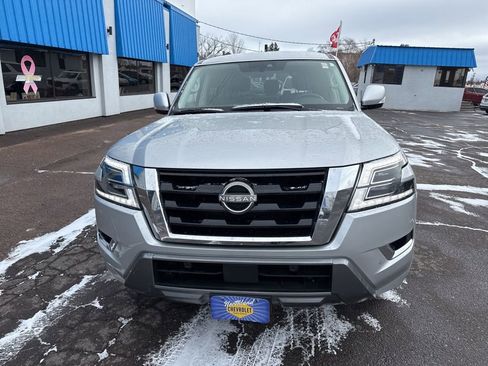 Used 2022 Nissan Armada SV w/ Cargo Package image 3