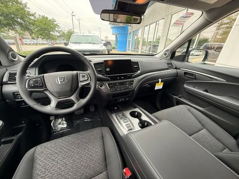 New 2026 Honda Ridgeline Sport image 15