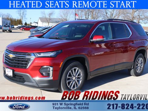 Used 2023 Chevrolet Traverse LT image 1