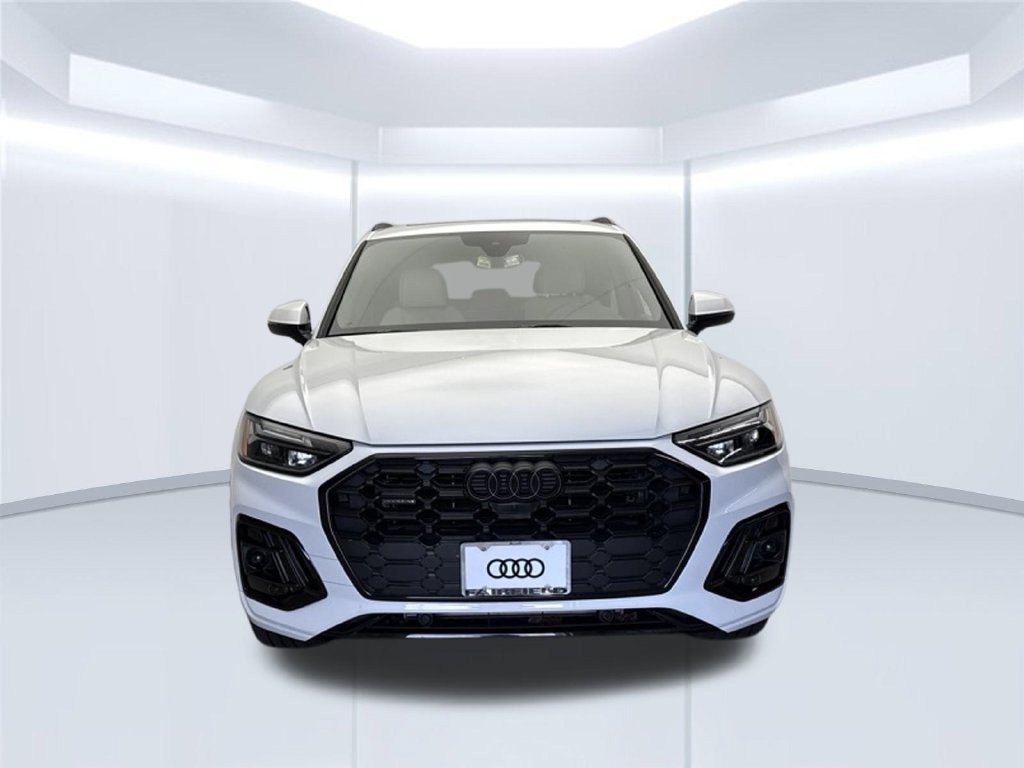 Used 2024 Audi Q5 2.0T Premium Plus w/ Premium Plus Package AWD/4WD image 11
