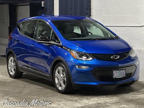 Used 2018 Chevrolet Bolt LT FWD image 1