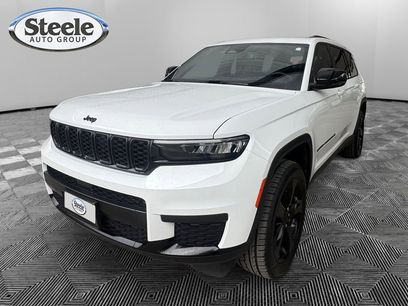 Used 2023 Jeep Grand Cherokee L Laredo