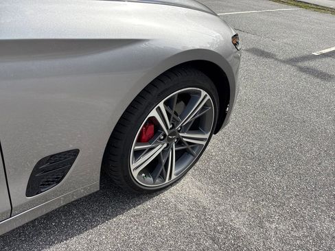 Used 2025 Genesis G70 3.3T Advanced RWD image 38