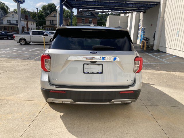 Certified 2020 Ford Explorer XLT w/ Equipment Group 202A AWD/4WD image 24