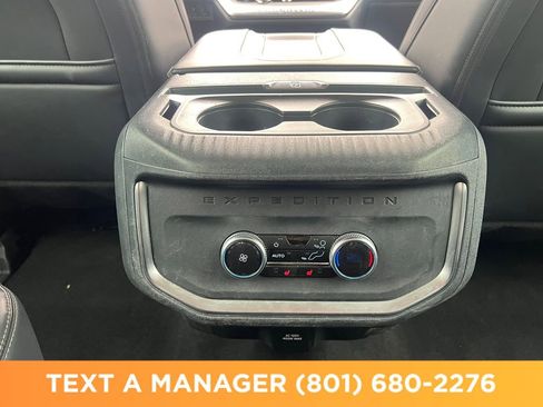 Used 2025 Ford Expedition Max Platinum AWD/4WD image 25