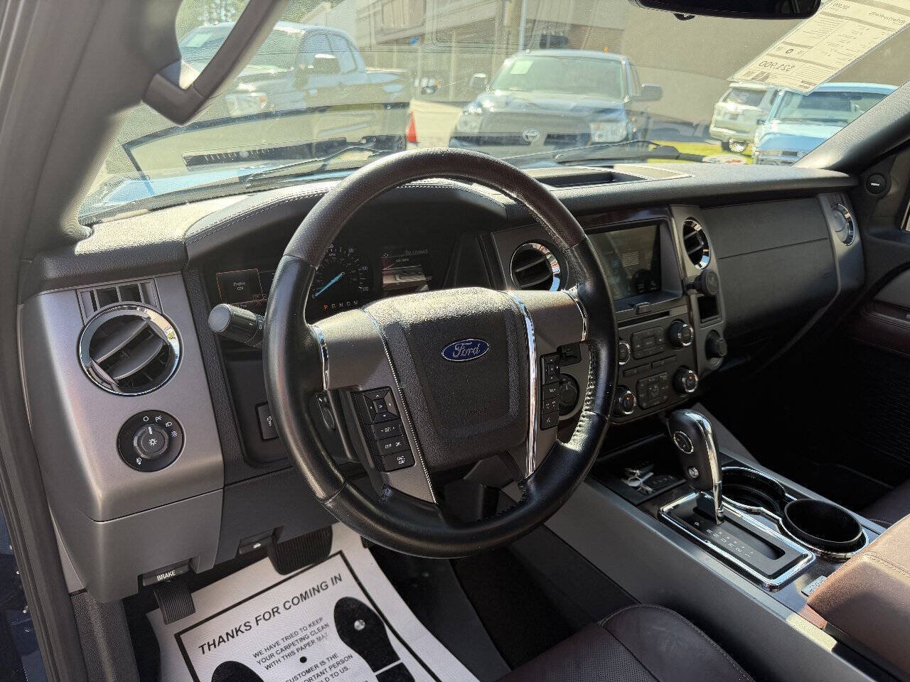 Used 2017 Ford Expedition EL Platinum AWD/4WD image 10