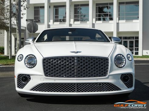 Used 2023 Bentley Continental GT V8 image 6