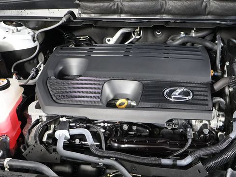 Used 2023 Lexus RX 350h w/ Accessory Package (2T) AWD/4WD image 18