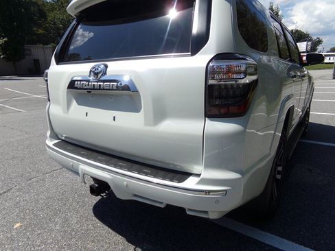 Used 2023 Toyota 4Runner Limited AWD/4WD image 7