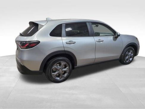 New 2026 Honda HR-V LX image 6