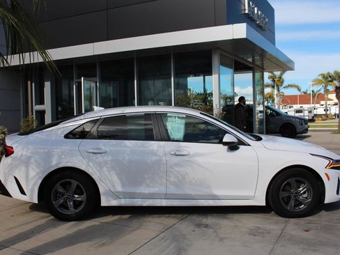 Used 2023 Kia K5 LXS image 10