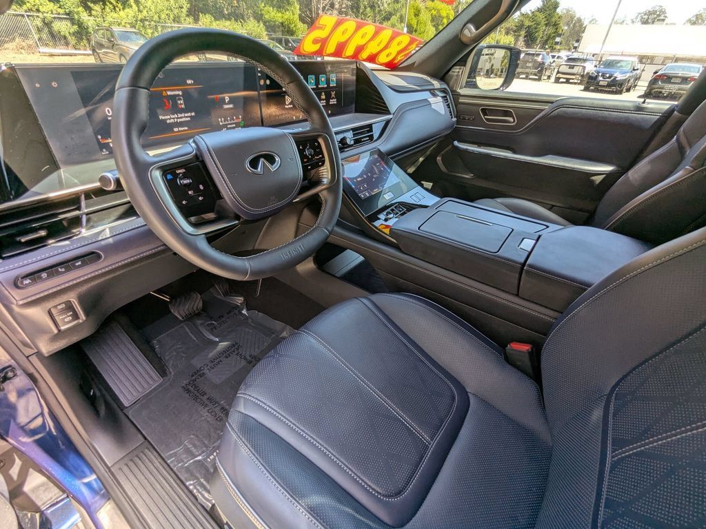 Used 2026 INFINITI QX80 4WD w/ Sport Exterior Package image 14
