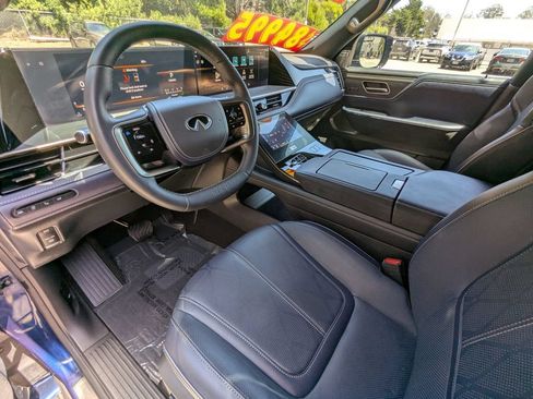 Used 2026 INFINITI QX80 4WD w/ Sport Exterior Package image 14
