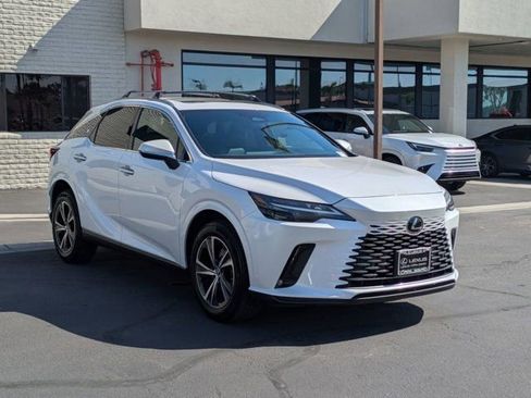 Used 2024 Lexus RX 350 FWD w/ Technology Package image 3