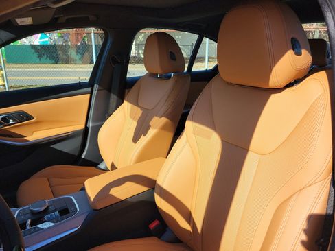 New 2026 BMW 330i Sedan w/ Premium Package image 17