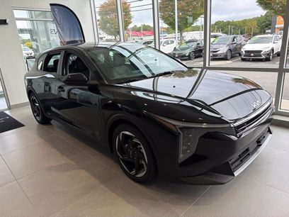New 2026 Kia K4 EX
