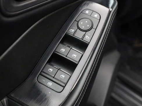 Used 2024 Nissan Rogue SV image 15