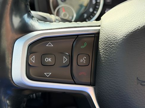 Used 2019 RAM 1500 Big Horn AWD/4WD image 13