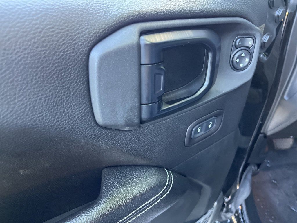 Used 2020 Jeep Gladiator Rubicon AWD/4WD image 34