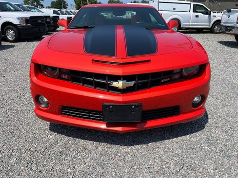 Used 2010 Chevrolet Camaro SS w/ RS Package RWD image 3