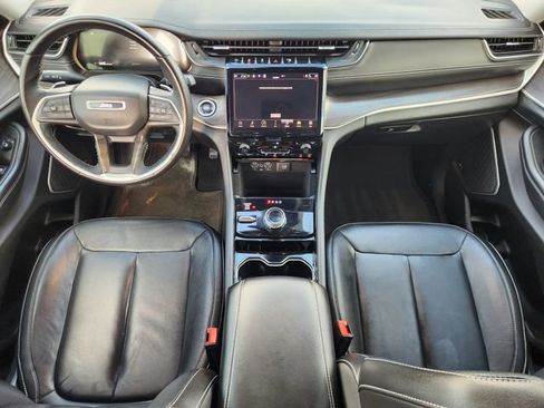 Used 2021 Jeep Grand Cherokee L Limited AWD/4WD image 26