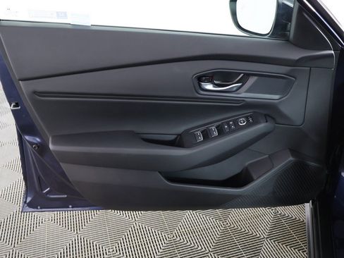 Certified 2025 Honda Accord SE image 23