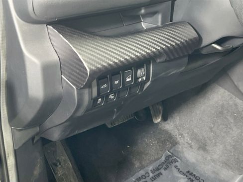 Used 2022 Subaru Ascent Onyx Edition image 10