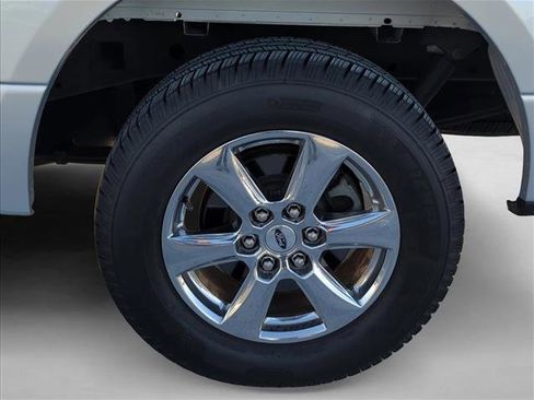 Used 2018 Ford F150 XLT w/ Equipment Group 302A Luxury image 6