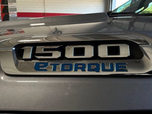 Used 2024 RAM 1500 Lone Star AWD/4WD image 11